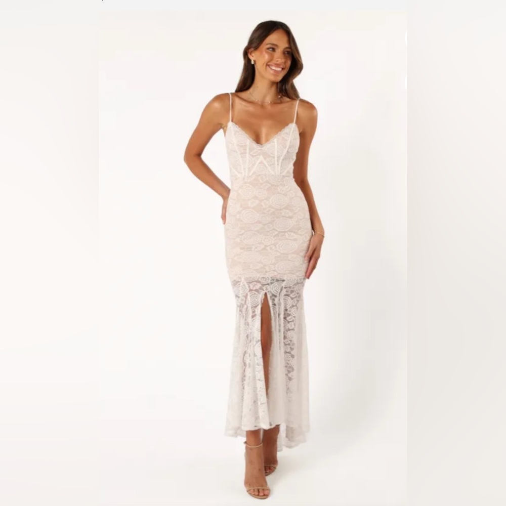 NWT Selfie Leslie lace overlay dress small - Picture 2 of 10